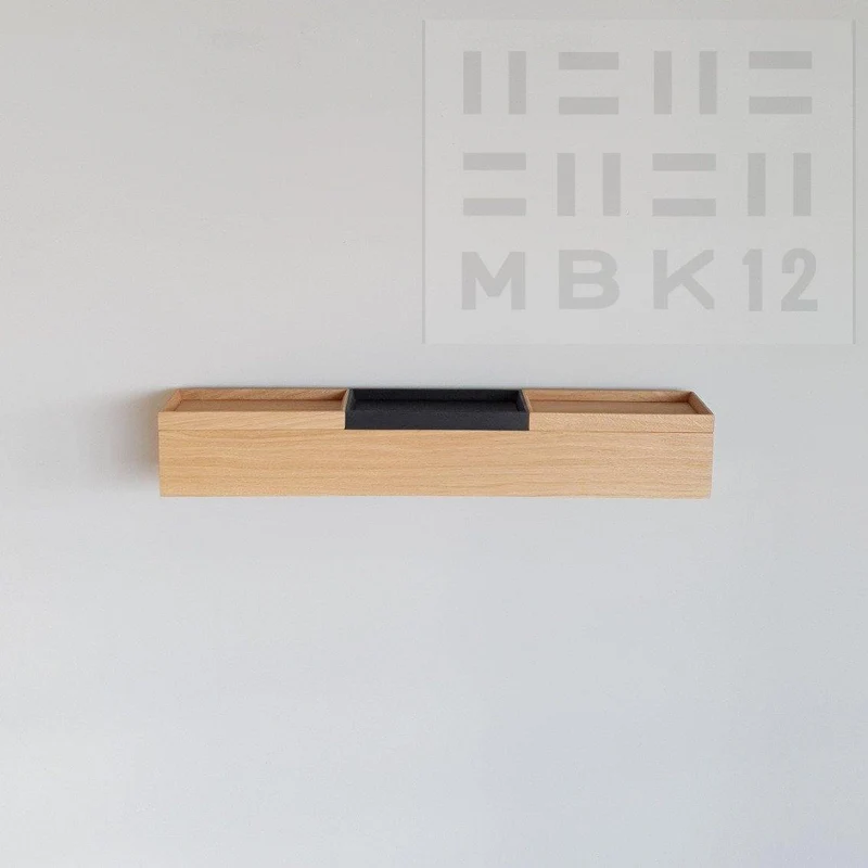 schmale Wandkonsole massive Eiche natur 72cm drei Tabletts