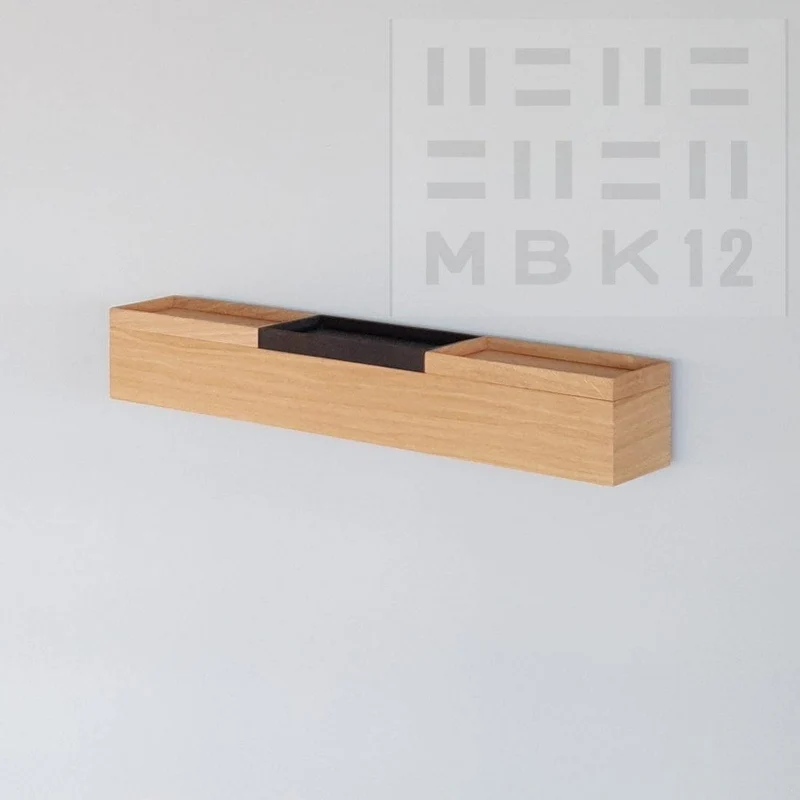 schmale Wandkonsole massive Eiche natur 72cm drei Tabletts